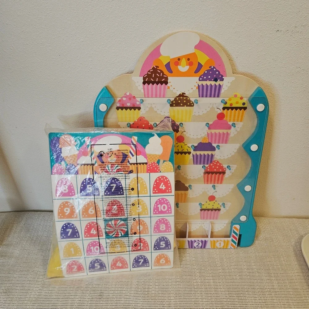 Melissa & Doug Fun at the Fair Cupcake Ice Cream Math Game Wooden Toy